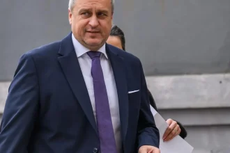 Predseda SNS Andrej Danko trvá na svojej nominácii