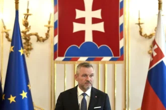 Prezident Kuffu nevymenuje, odvoláva sa na stíhanie súvisiace s jeho prácou