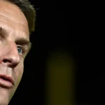 Prezident Macron reaguje na protesty vo Francúzsku