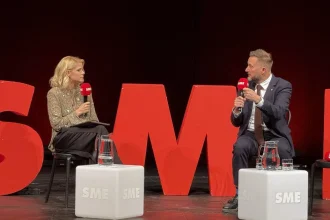 Primátor Vallo: Ráž si myslí, že buchne do stola a všade naleje betón ako na diaľniciach