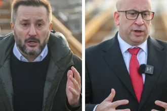 Ráž v dueli na Valla: Útočíš na mňa pre záchody, ale tvoje námestie je hnoj