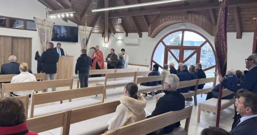 Rekonštrukcia Domu smútku v časti Čemerné vo Vranove nad Topľou zvýšila jeho kapacitu