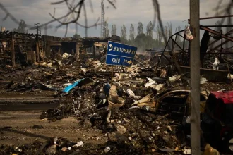 Rusom zvýšia dane, siahnu na dôchodky či školy. Vojenské výdavky rastú o desiatky percent
