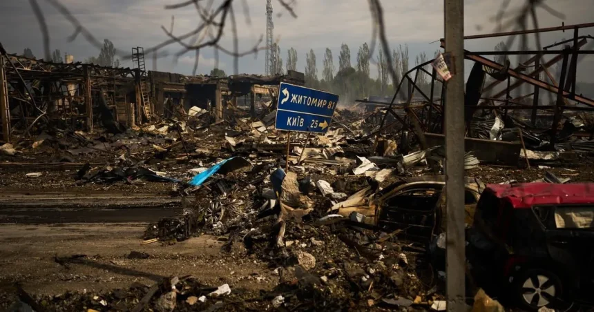 Rusom zvýšia dane, siahnu na dôchodky či školy. Vojenské výdavky rastú o desiatky percent