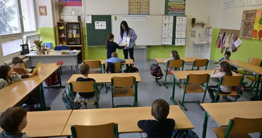 Školskí odborári riešili bezpečnosť aj platy