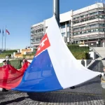 SNS pretlačila zavedenie Dňa štátnej vlajky na Slovensku
