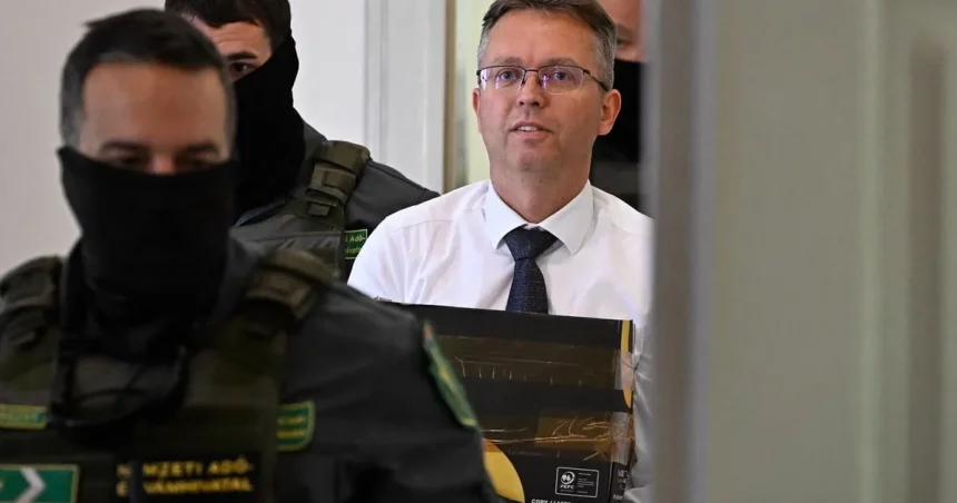 Súd predĺžil Balázsovi Hankóovi väzbu o ďalšie mesiace
