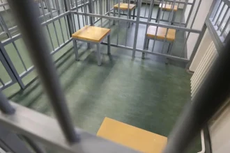 Súd v Innsbrucku povolil Benkovi výkon trestu v domácom väzení