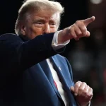 Trump opäť zaútočil verbálne na svojich politických oponentov