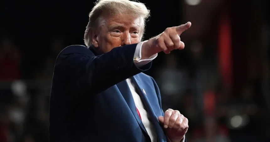 Trump opäť zaútočil verbálne na svojich politických oponentov