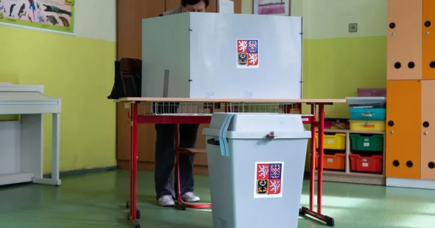 V Česku sa skončili komunálne a senátne voľby, sčítavajú hlasy