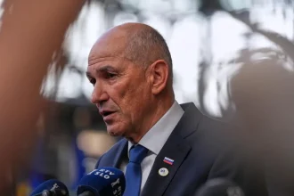 V Slovinsku sa dnes konajú štyri celoštátne referendá