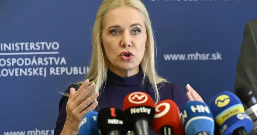 Vláda chce rast ekonomiky, no nápady odmieta. Firmy vidia krok na grécku cestu