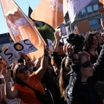 Vo Francúzsku sa do protestov zapojili aj odbory