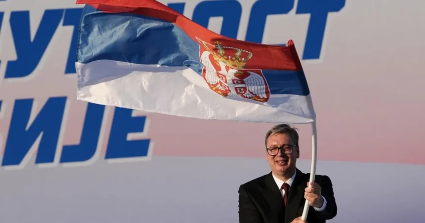 Vučić minul miliardu na dôchodcov, no nestačilo to – rovnaká taktika ako Smer