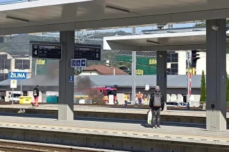Žilinská doprava v mimoriadnom režime, vlaky meškajú. O ďalšom postupe sa rozhodne